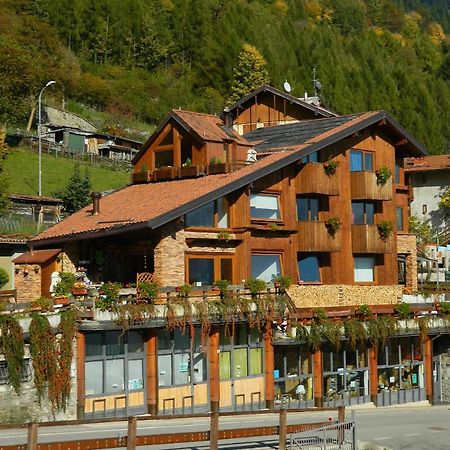Lozio B&B Alla Fontana المظهر الخارجي الصورة