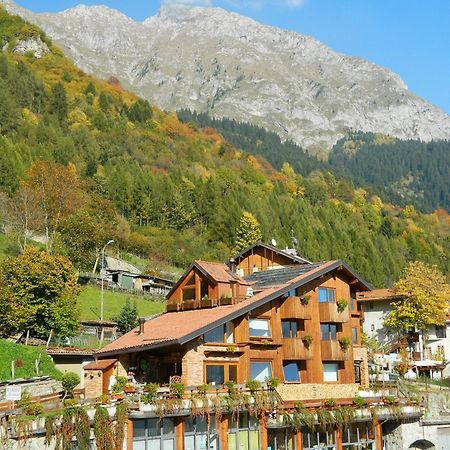 Lozio B&B Alla Fontana المظهر الخارجي الصورة